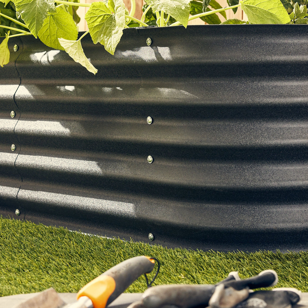 82207L Raised Garden Bed 149.9cm x 61cm