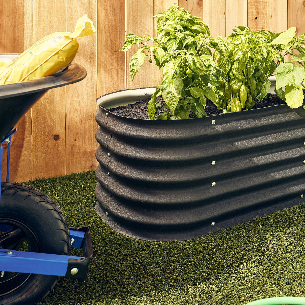 82207L Raised Garden Bed 149.9cm x 61cm