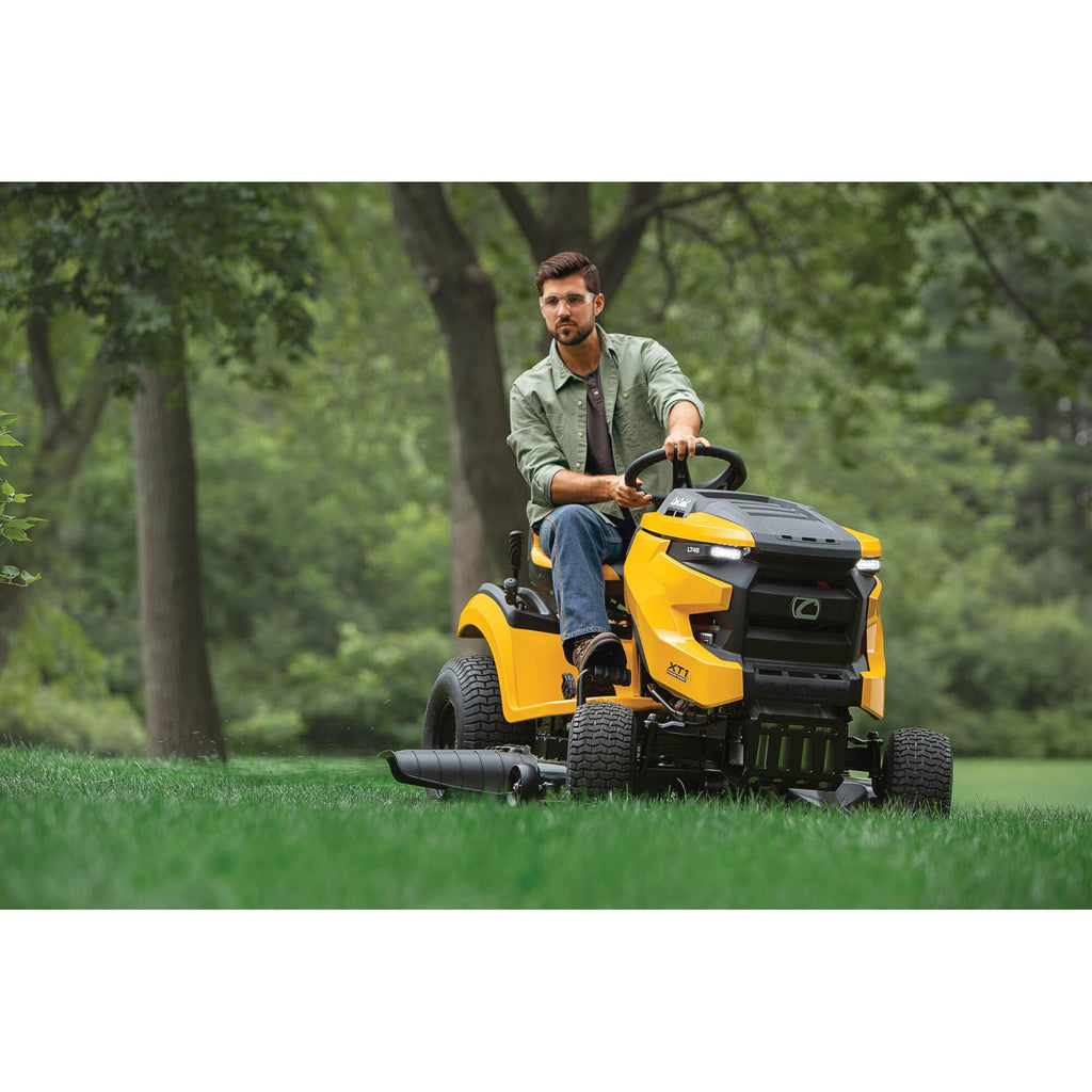 XT1 LT46 Riding Lawn Mower 116.8cm