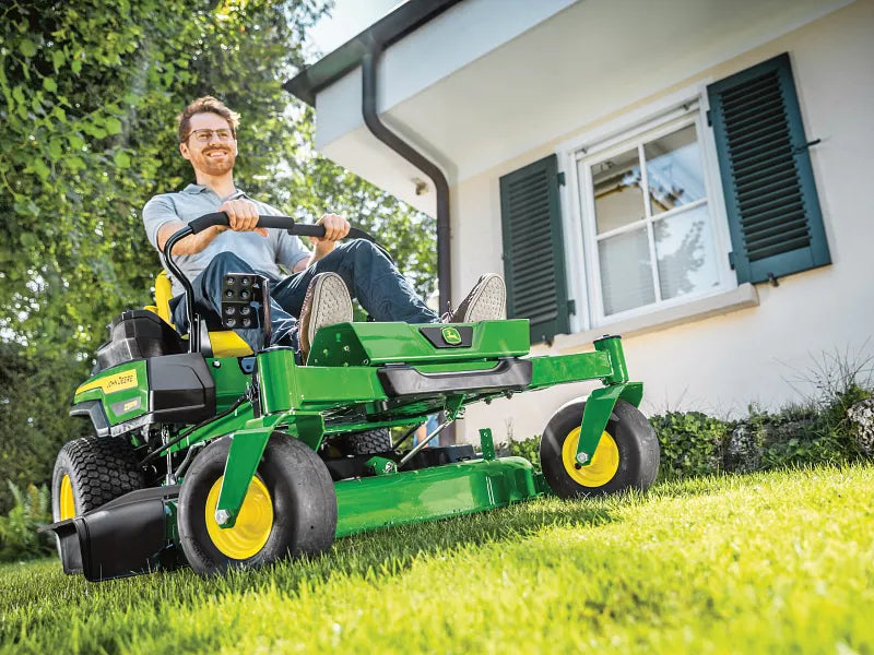 Z315E ZTrak Zero-Turn Lawn Mower 106.7cm 20 HP